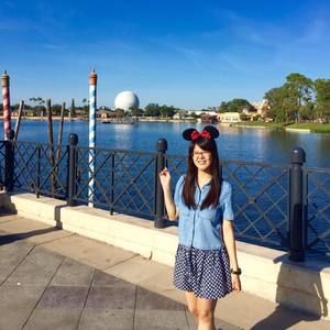 Meet your Posher, Jen